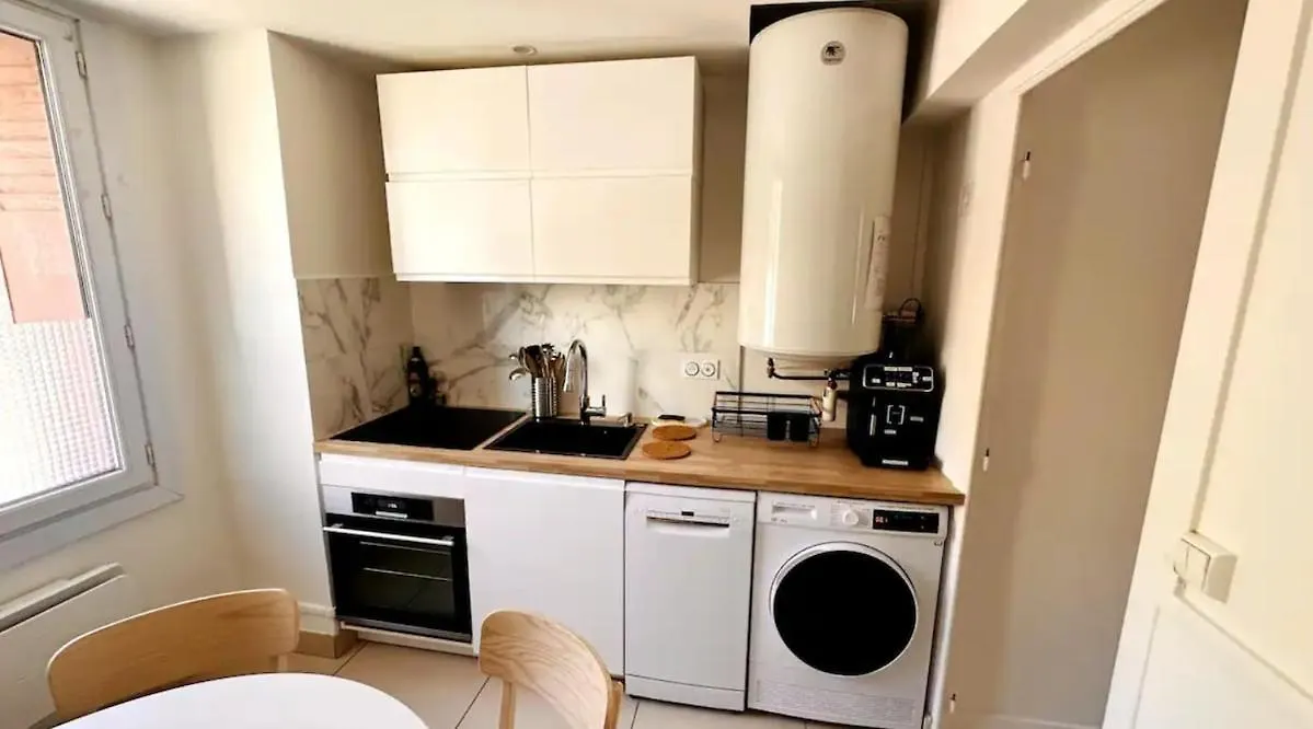Apartment Cosy Appartement 3 Chambres & Parking Prive Lyon